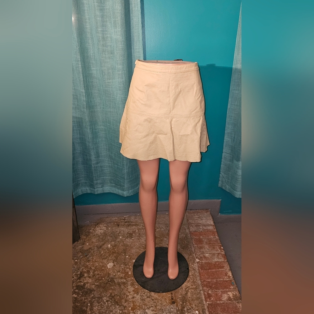 Newport News Deadstock Women's 100% Leather Mini Fit & Flare Skirt Vintage New